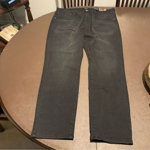 Ed Hardy Mens Bengal Crawling Tiger Size 38x30 Slim Fit Jeans Faded Black NWT - Picture 5 of 5